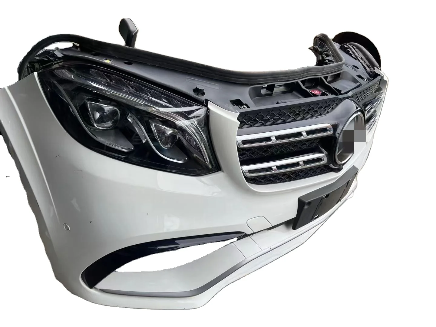 Original Second-Hand GLS X167 Front Bumper for Mercedes Benz GLS 167 AMG Style New Condition Plastic Assembly Rear Position