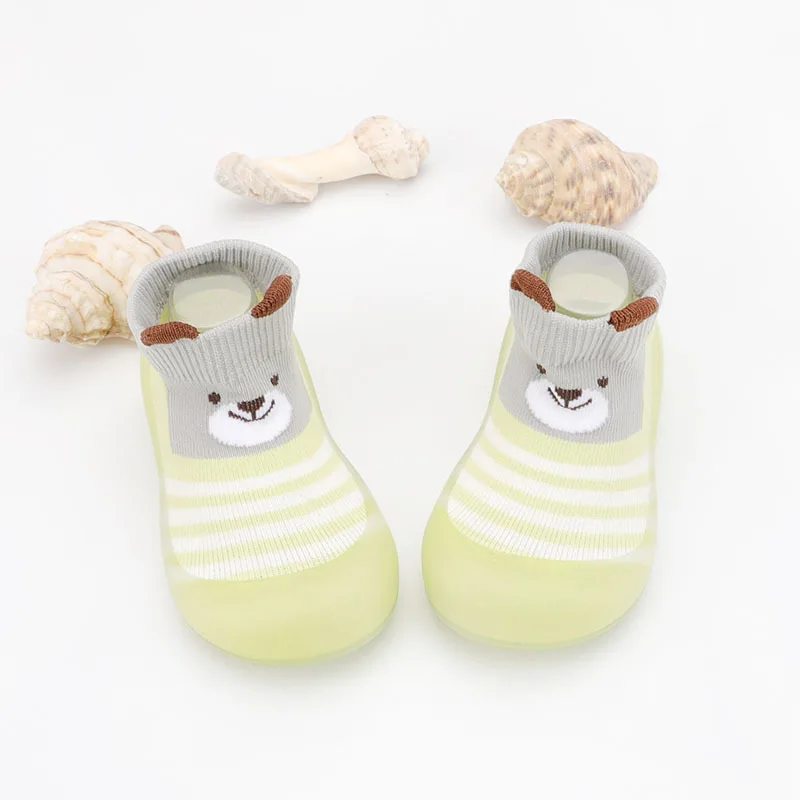 Competitive price kids indoor outdoor socks baby cartoon shoes  non slip elastic baby socks