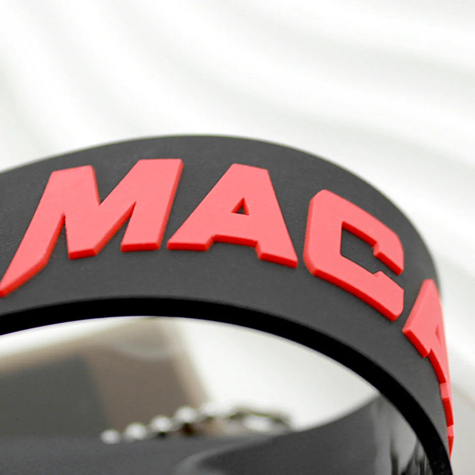 Manufacture Custom Hang Tag Clothing Own LOGO Design 3D Embossed Rubber PVC Labels Paper&Cardboard Swing Tags in Plastic Bags