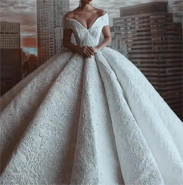 Robe De Mariage Luxurious V Neck Wedding Dresses Lace Custom Made Bridal Gowns Vestido De Novia Wedding Gown for Bride