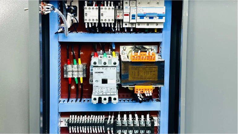 TYMC   press hot foil stamping machines with creasing and die cutting function