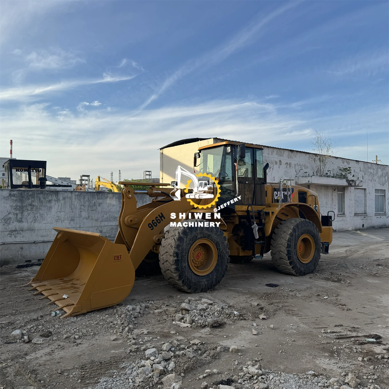 High operating efficiency original used heavy loader cat966h,selling in large quantities at low price 966 950 in Shanghai