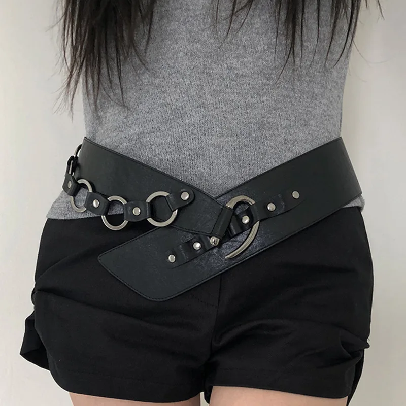 Street personalized leather fashion accessory Retro metal chain sweet cool Y2K belt for women