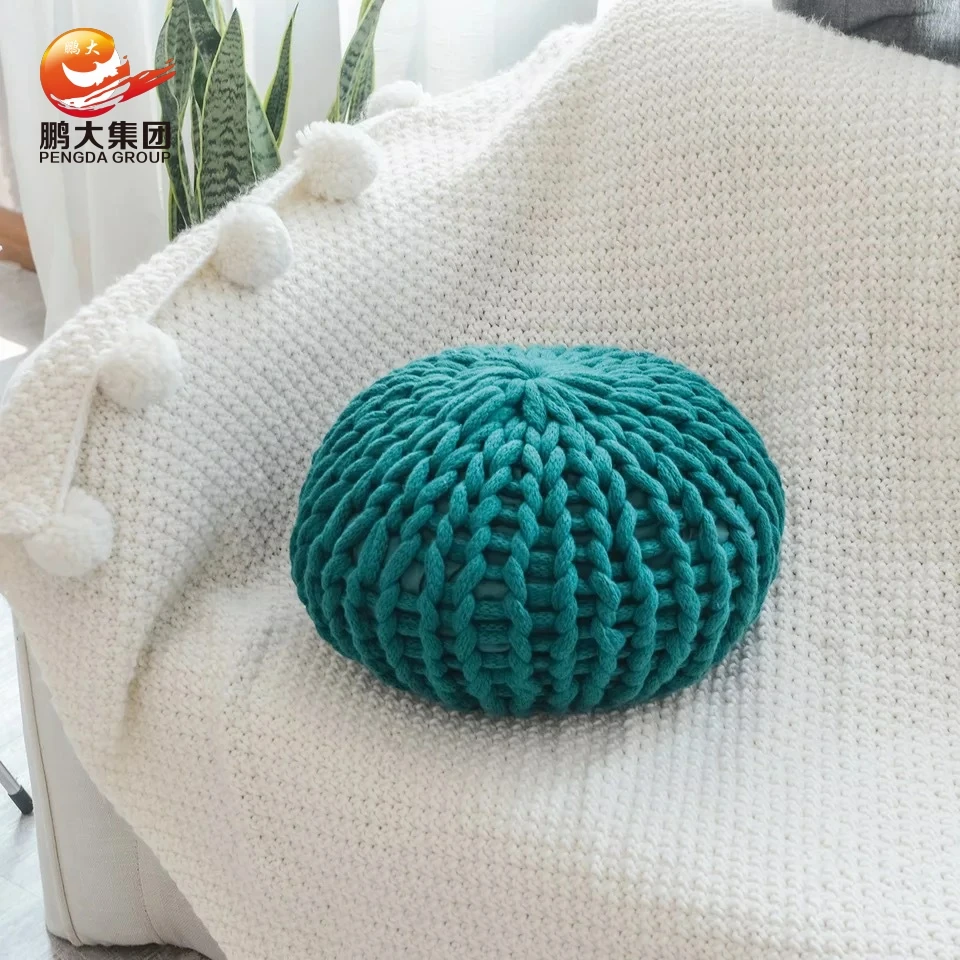 wholesale chunky hand knitting 40cm acrylic decorative throw pillows for home office