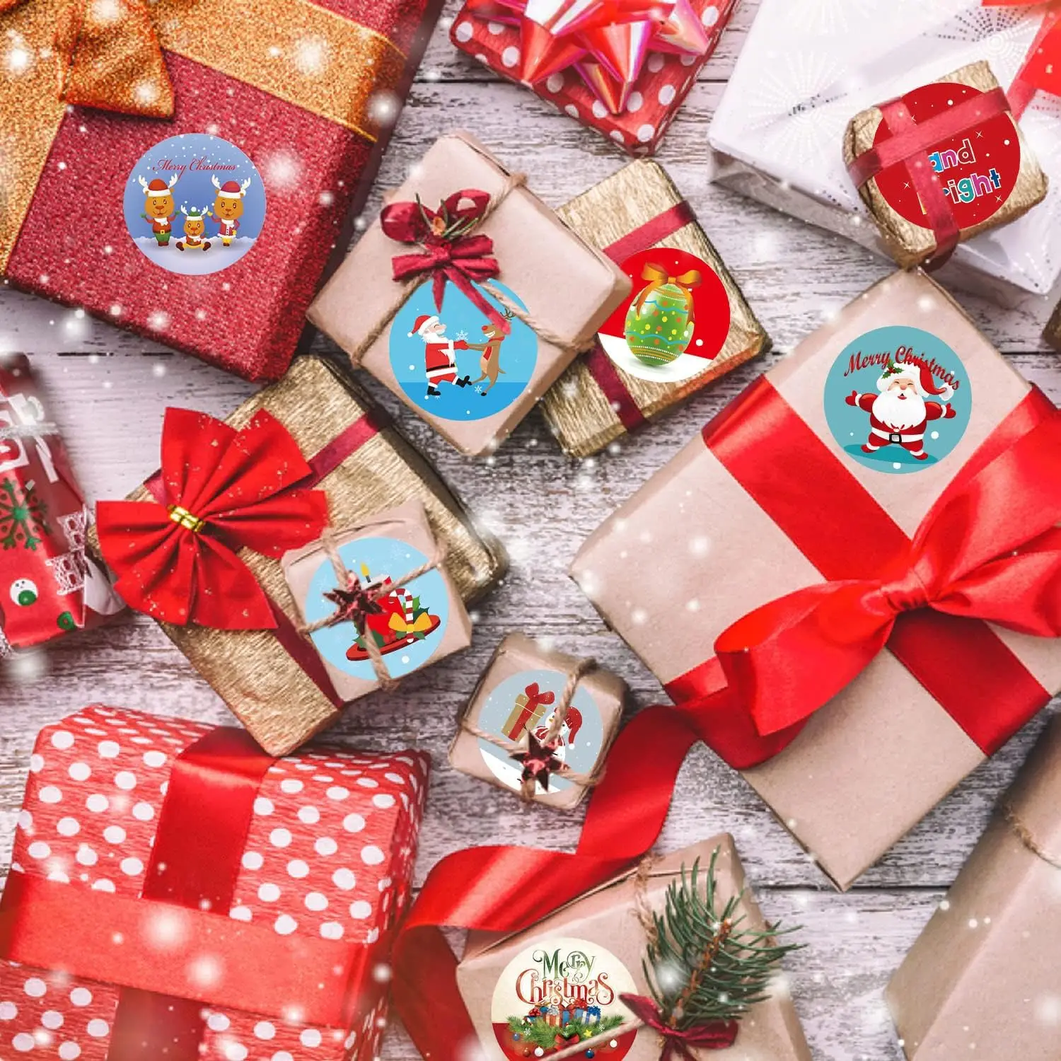 Cute Round Stickers Merry Christmas Stickers Labels Roll Self-Adhesive Christmas Stickers for Crafts Envelopes