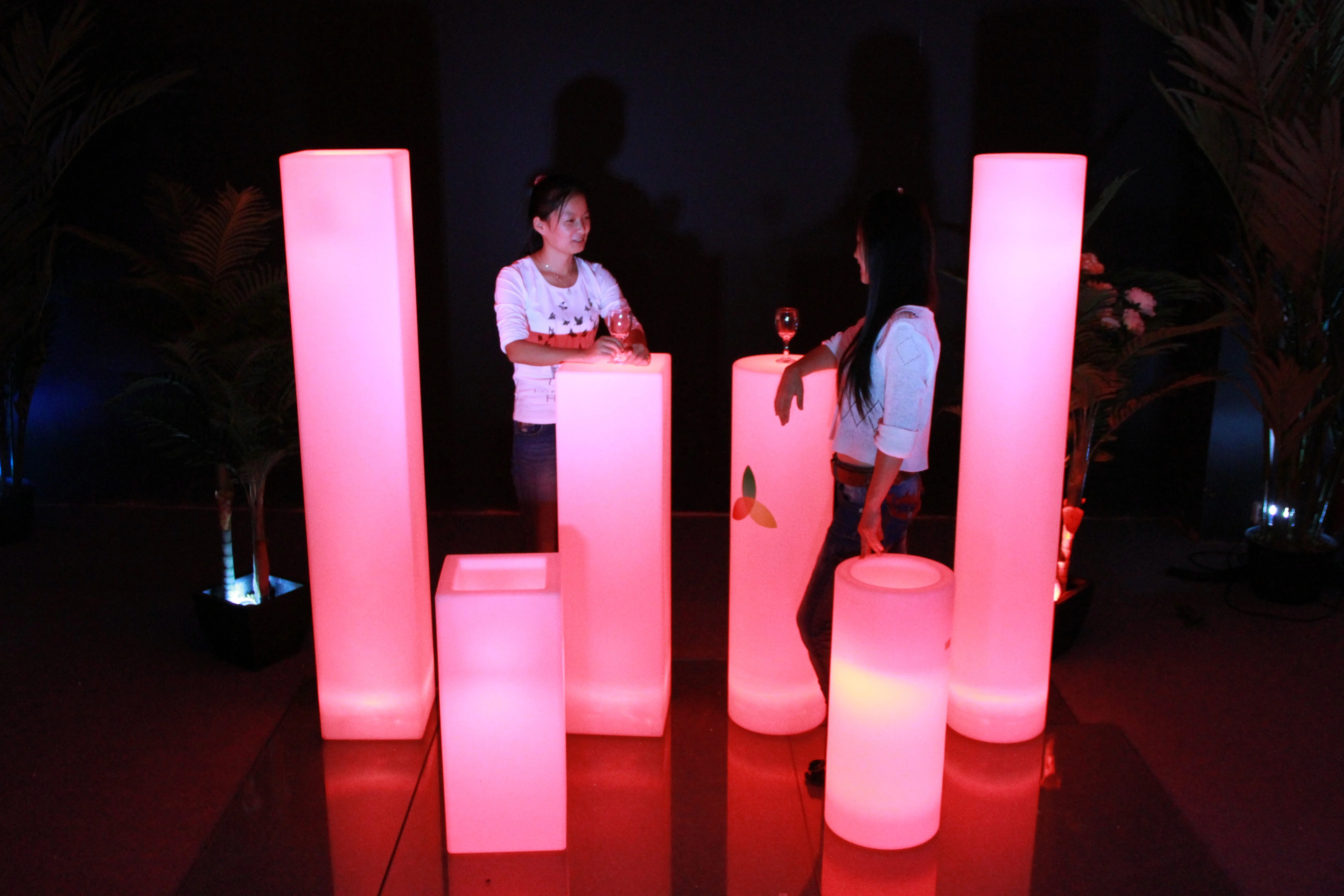 Commercial grade decoration led pillar light wedding