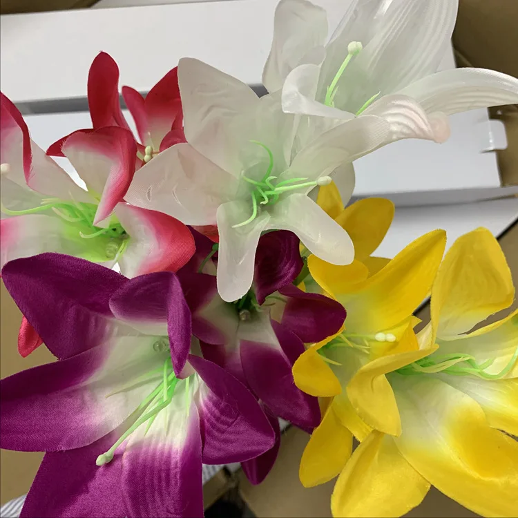 
Outdoor 4 Solar Lily Lights LED Artificial Flowers Decorative Garden Ground Lawn Landscape solar flower lights 