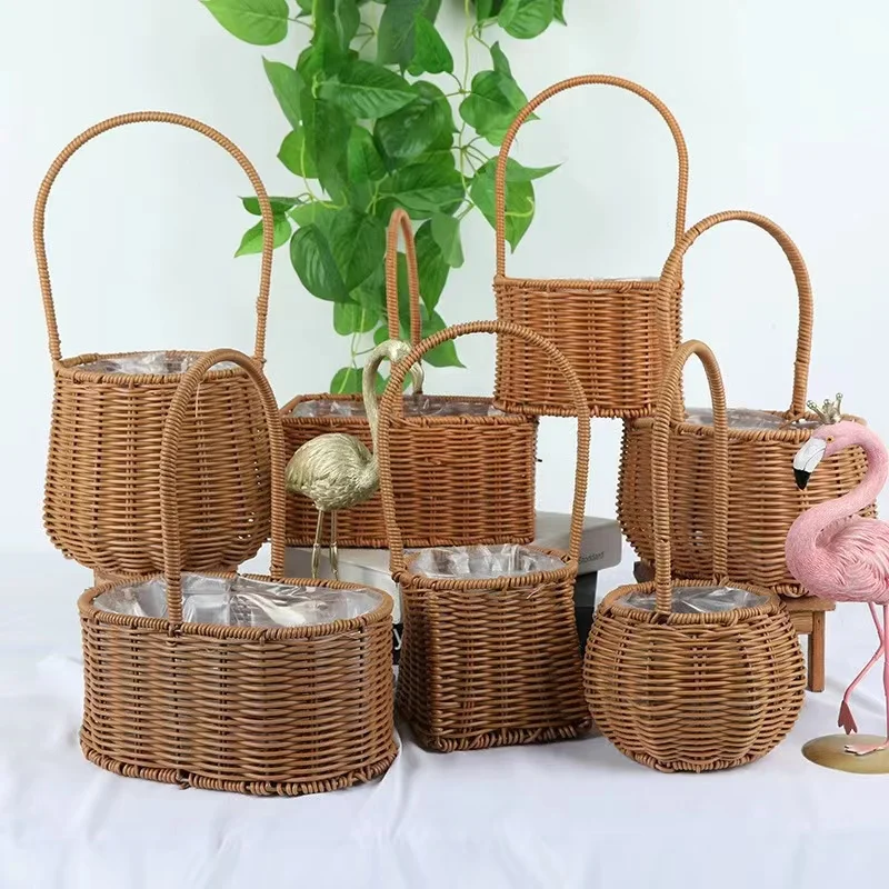 Rattan Flower Basket Handmade Wicker Planter Basket with Plastic Liner & Handle Woven Storage Basket for Home Wedding Decoration