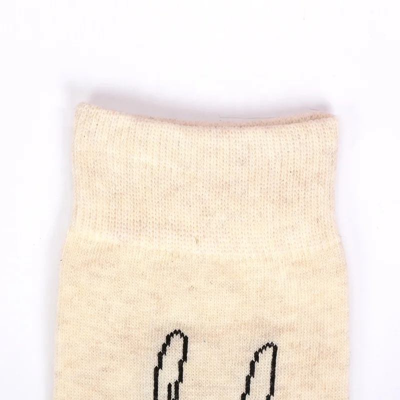 2020 Newest designer for wholesale men socks from China