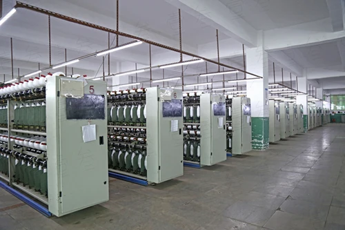 Wholesale FDY weaving woven yarn 100 bright trilobal 100d 36f filament polyester 100d warp yarn fdy aa grade polyester