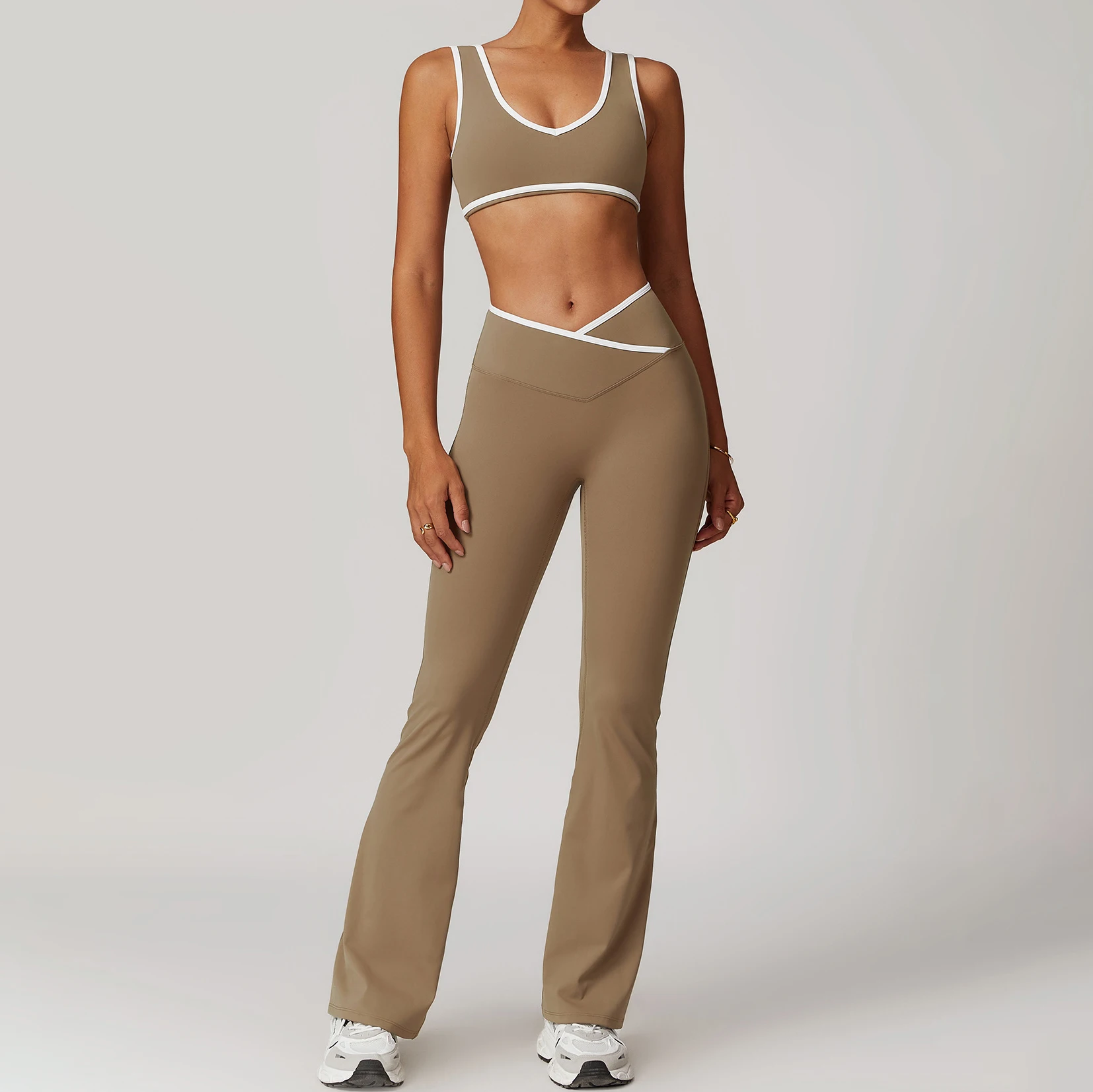 YIYI New Custom Logo Flare Legging Sets High Compression Yoga Suits Gym Fitness Set Women V Waist Crop Bra Top And Shorts Sets