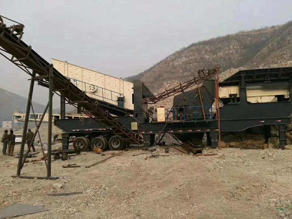 lo mas vendido 2024 most sold zhengzhou Portable diesel small mobile hammer mill crusher for stone crushing plant