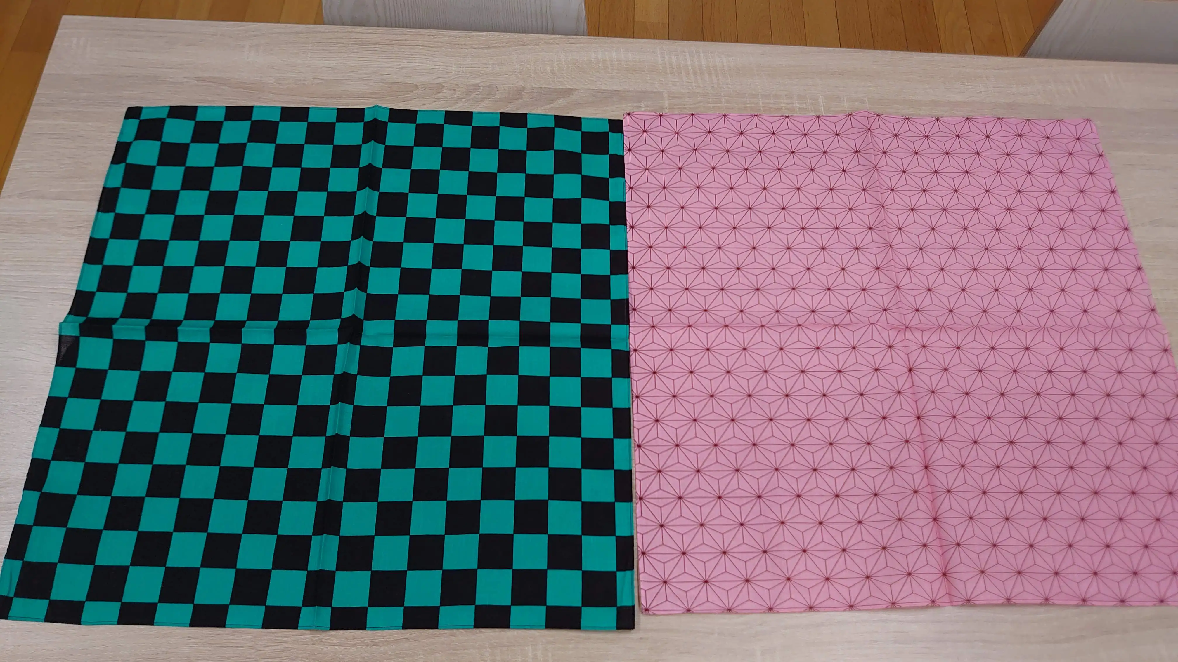 Japanese delicate beautiful design wholesale furoshiki wrapping cloth as a handkerchief