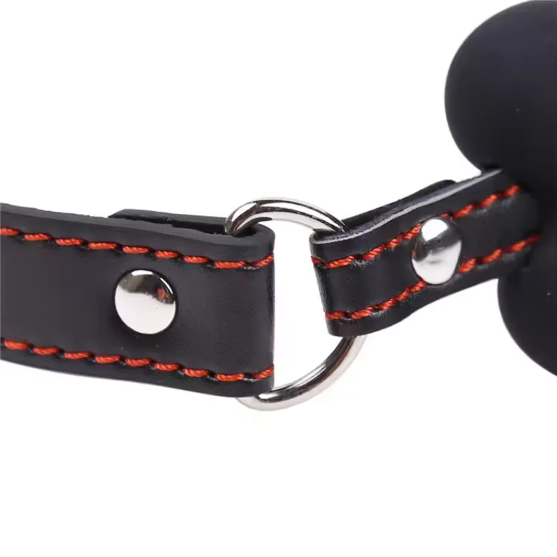 Hot Selling Bondage Silicone Leather Dog Bones Gag Mouth Pet Bone Bite Ball Gag Fetish Slave Restraints Sex Toy For Adult Couple