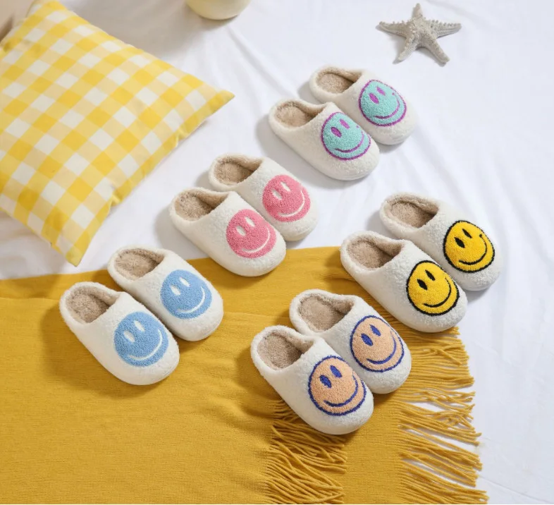 Wholesale Custom winter fluffy  fuzzy furry home house cute fur bad bunny kids toddler  Slippers slides