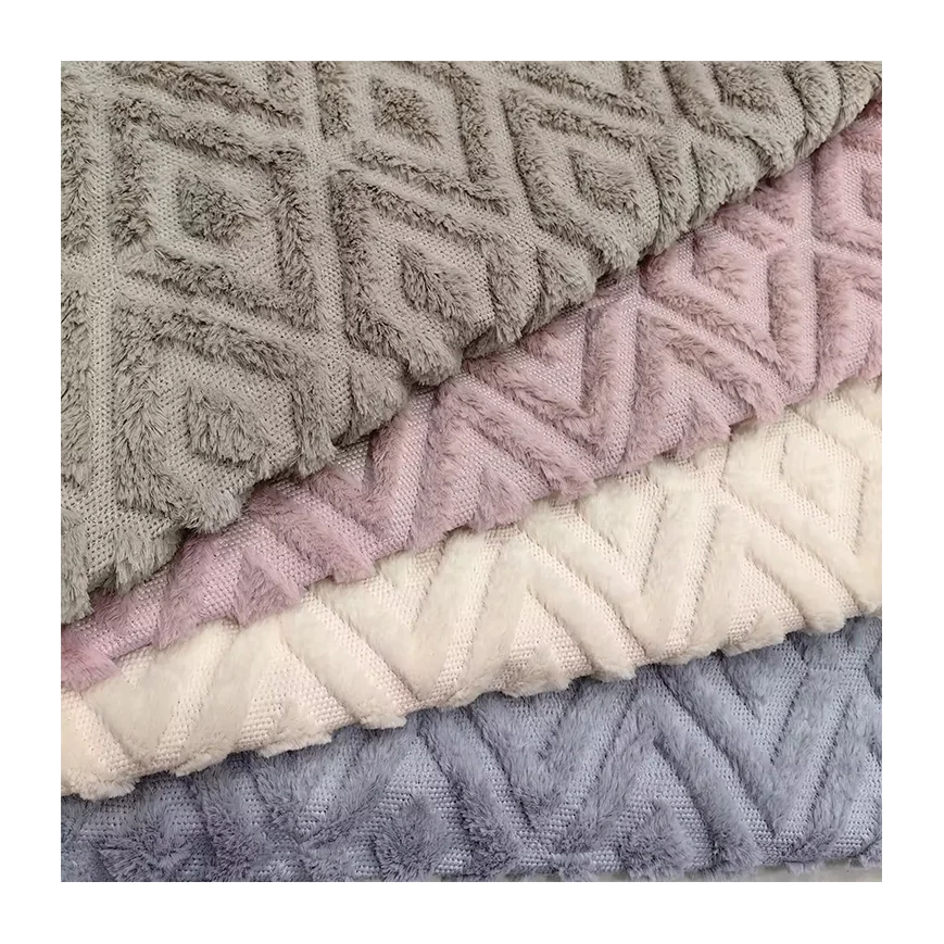 Recycled 144F Polyester  PV Quilted Embroidered Diamond Velvet Pattern Autumn Winter Fabric Brush Velvet Fleece Fabric