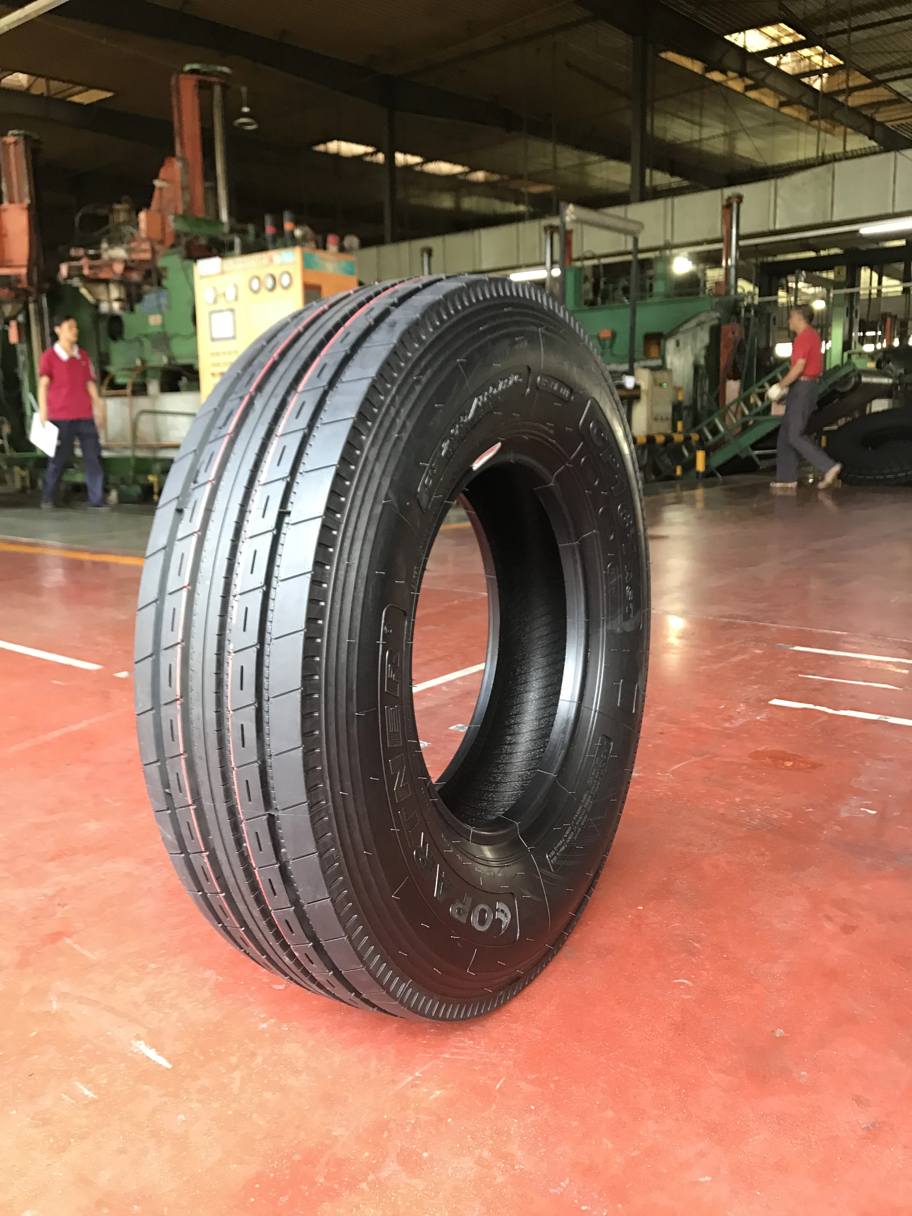 Автомобильные шины для прицепов St175/80r13 St205/75r14 St205/75r15 St225/75r15 St235/80r16 Amrican