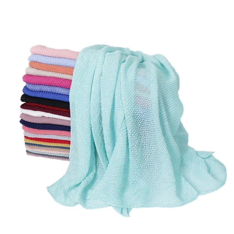 
Wholesale New Plain Solid Color Crinkle Pleated 100% Cotton Premium Hijab 2021 Scarf Women Turkish Scarf Hijab Wrap 
