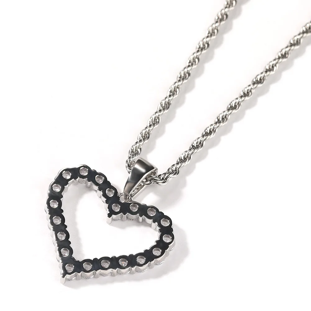 Hot selling hip-hop diamond heart-shaped pendant necklace ins niche design hollow love fashion all-match pendant wholesale