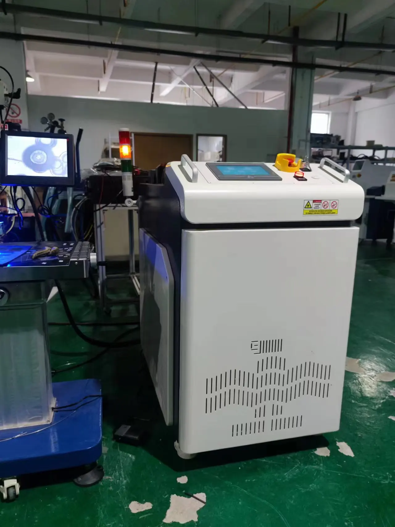 Big Metals Steel Injection Mould Repair Arm/Head Moving High Quality Optic Fiber Laser Welding Machines