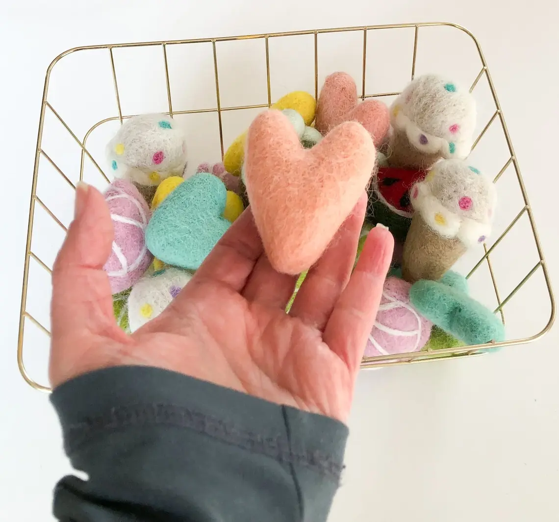 handmade 10 summer needle felted fruits wool felt shapes with watermelon lemon for DIY garland baby mobile tier tray decor