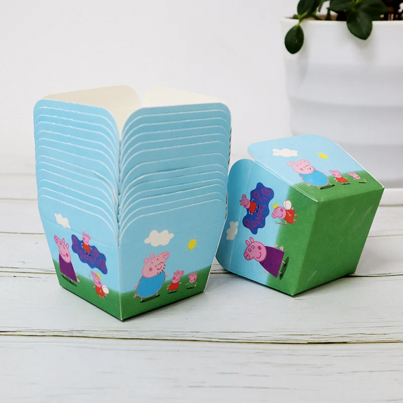 Winter Festival Decoration Cake Dessert Accessories Novelty Products for Sell Kitchen Baking Tool Paper Square Muffin Cup