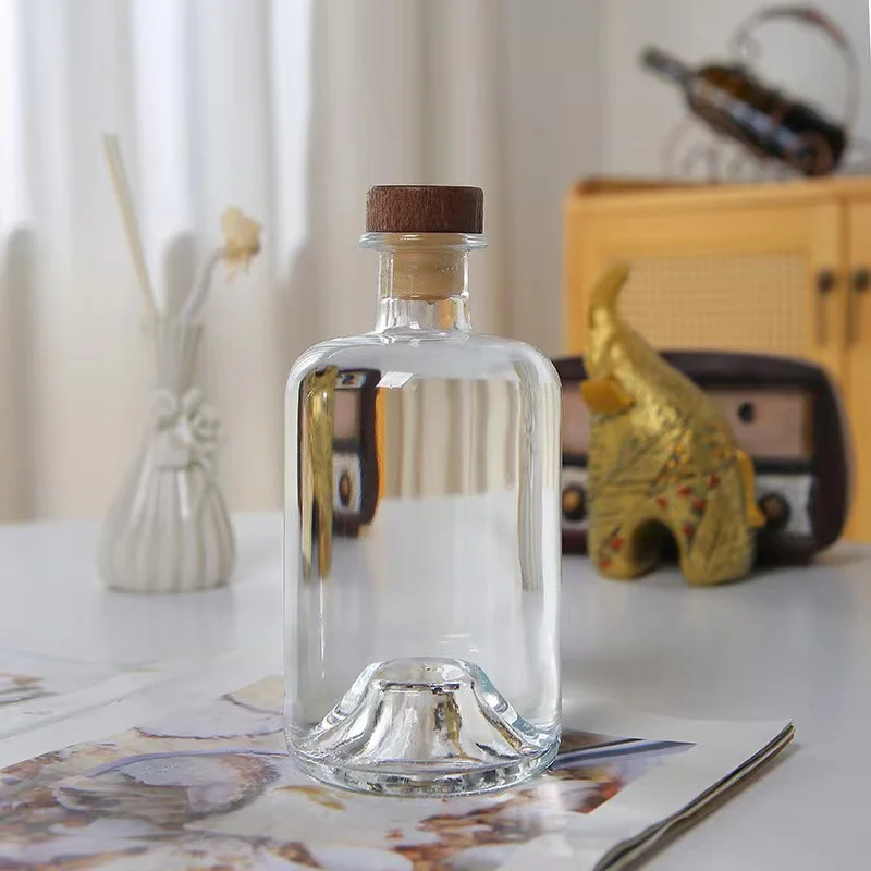 Liquor Vodka Tequila Bottle sealed Cork Cap 750ml Glass Bottle Wholesale Glass Juice Bottle