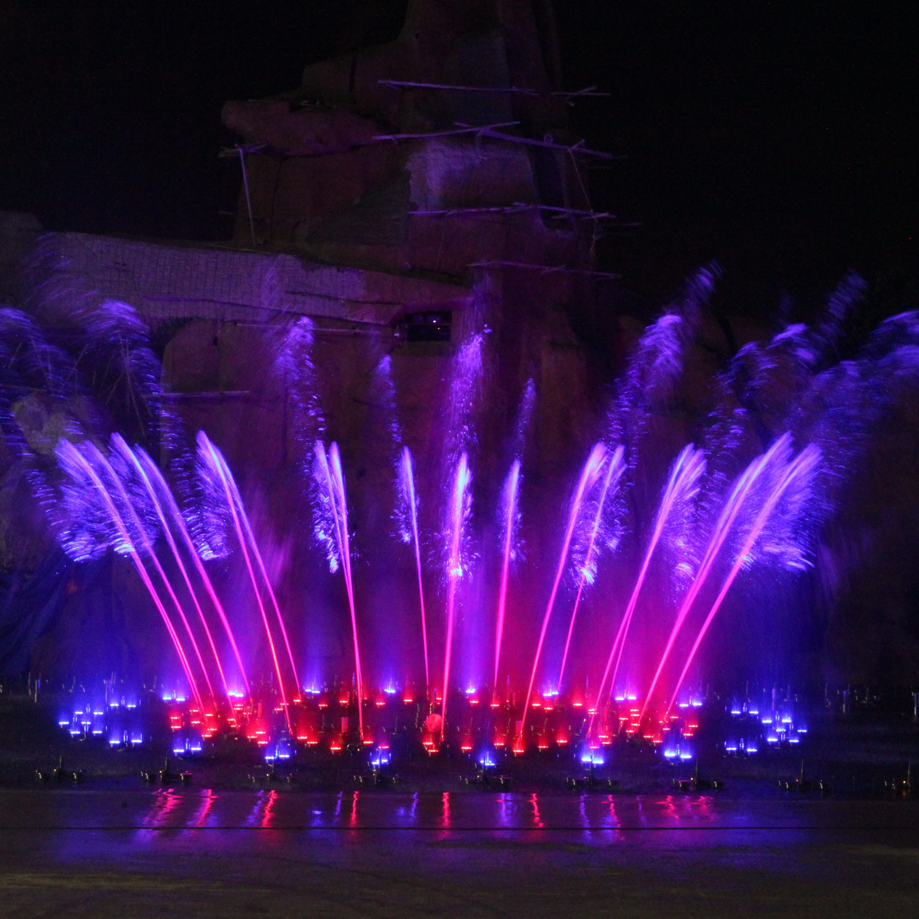 Большой музыкальный танцевальный фонтан, водное световое шоу, дизайн и набор для проведения мероприятий и развлечений, туризма