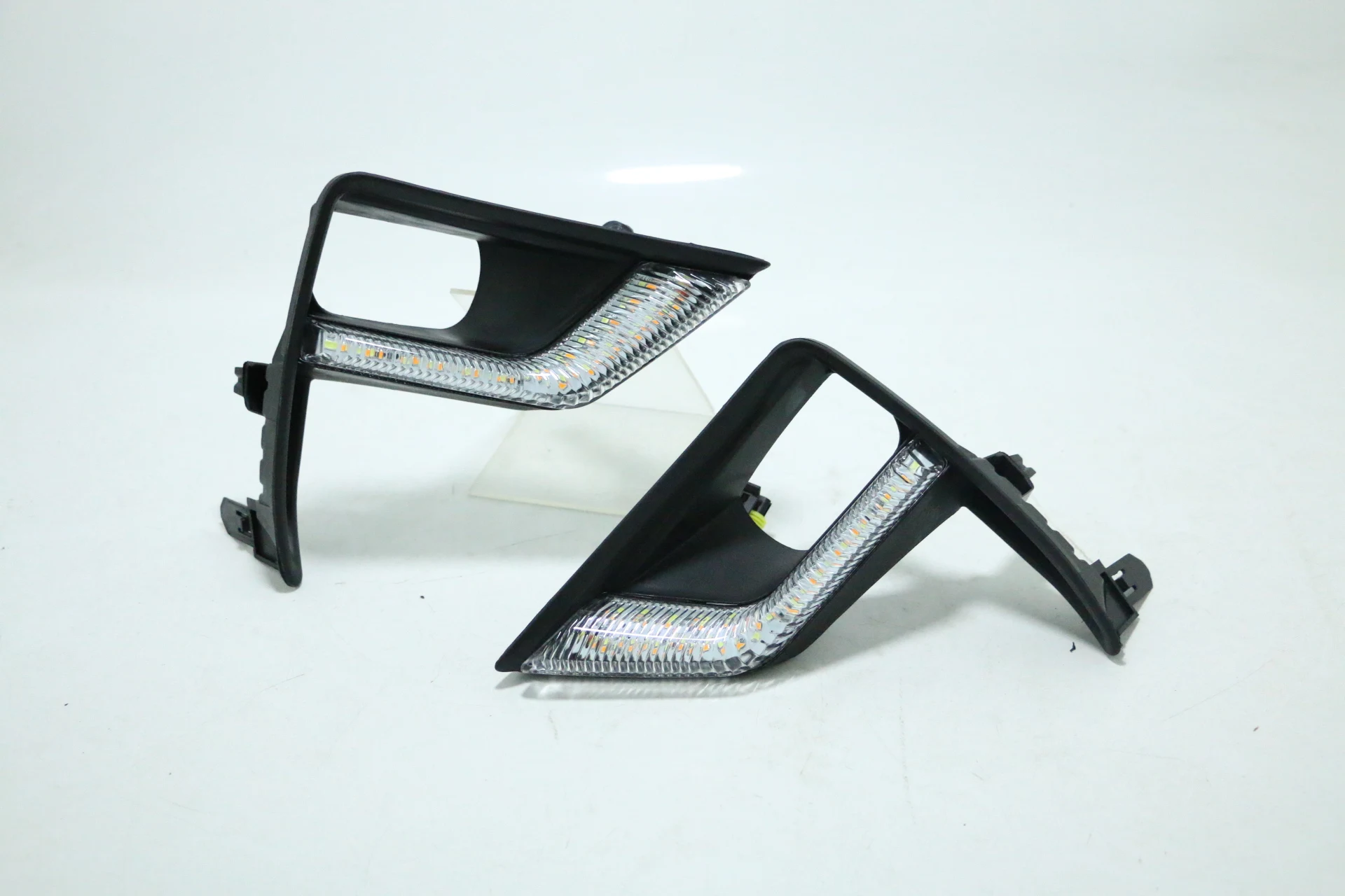 Led daytime running light DRL fog lamp car light auto parts For Toyota prado 18-20