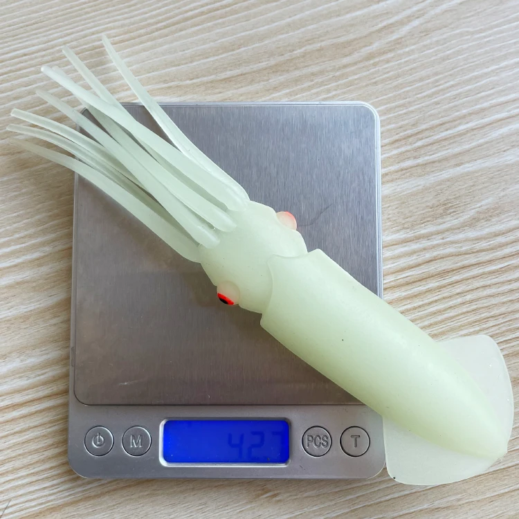 18cm 20cm Luminous Soft Squid Fishing Lures Fishing Luminous Squid Skirts Artificial Jigging Bait