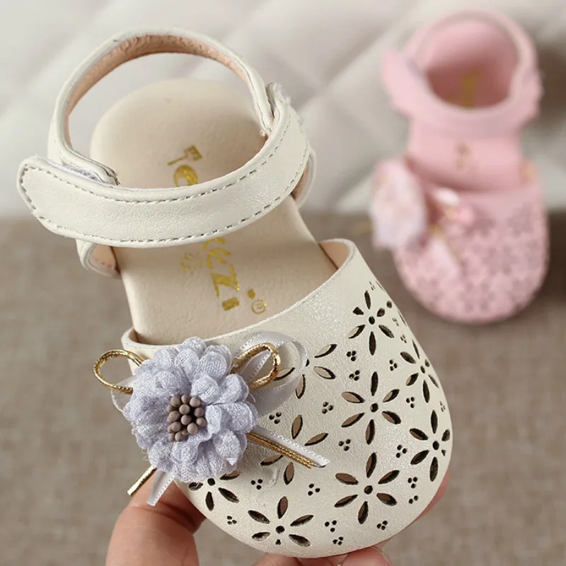 2023 Newest Summer Kids Leathers Shoes Sweet Flower Children Sandals For Girls Toddler Baby Breathable Hollow Out Shoes