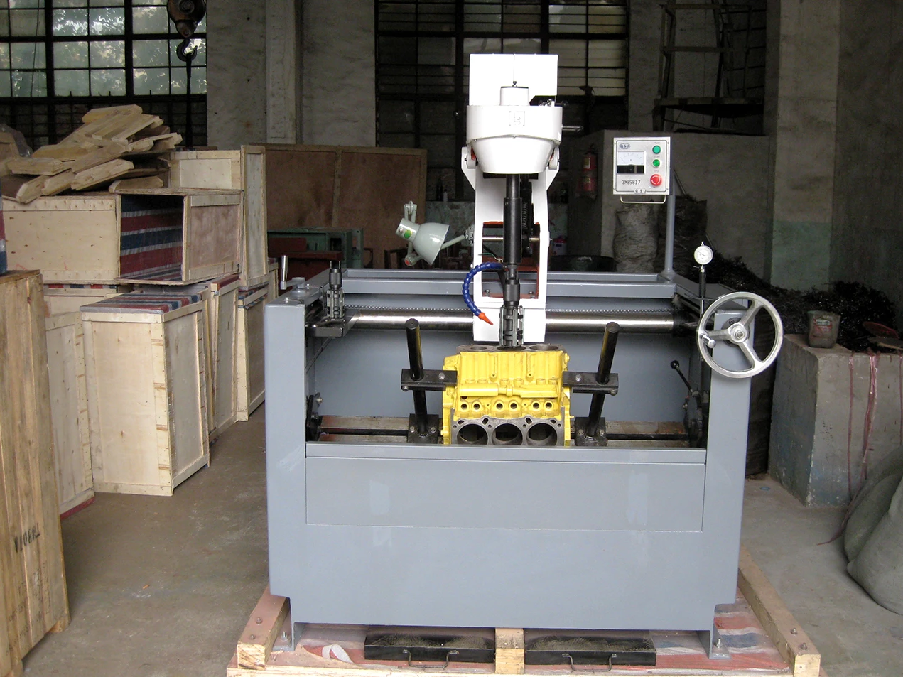  Цилиндрическая шлифовка Machine-3MB9817 отличный