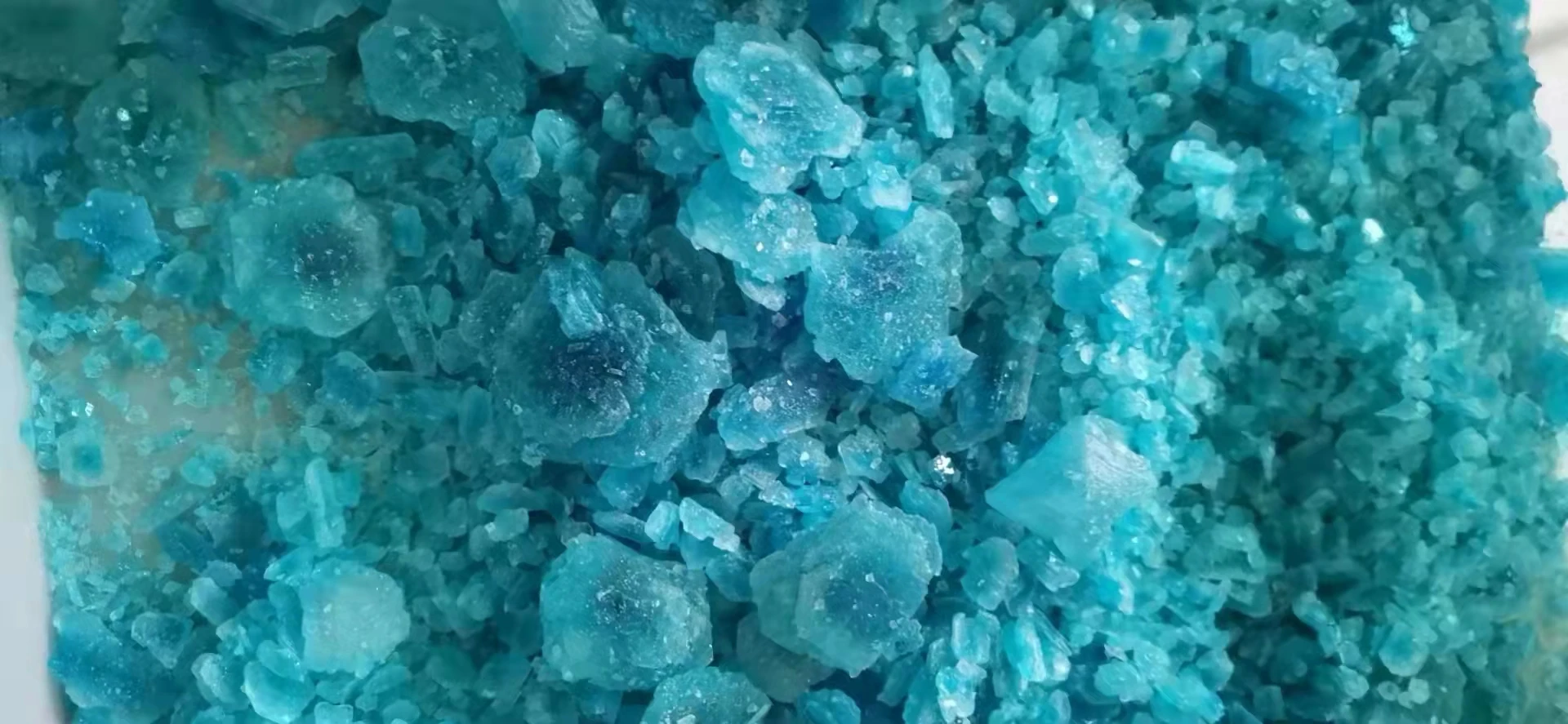 Wholesale price bulk supply 99% Purity N-Isopropylbenzylamine Blue Crystals CAS 102-97-6