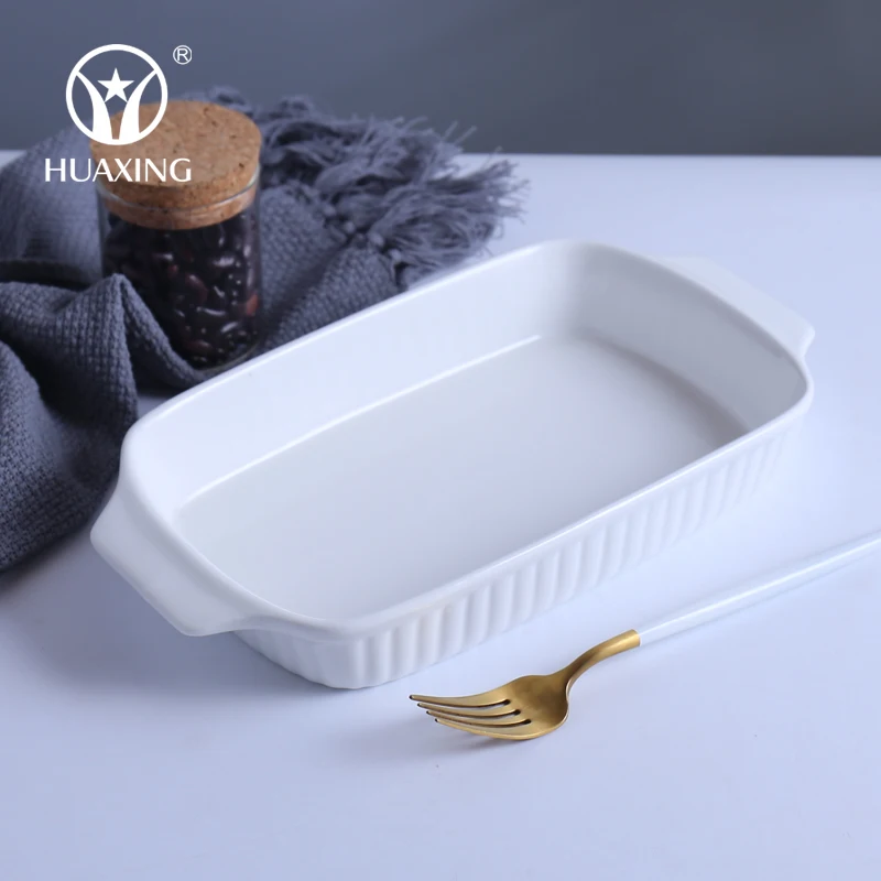 Wholesale custom logo catering rectangular baking tray white ceramic baking dishes pans with two handles