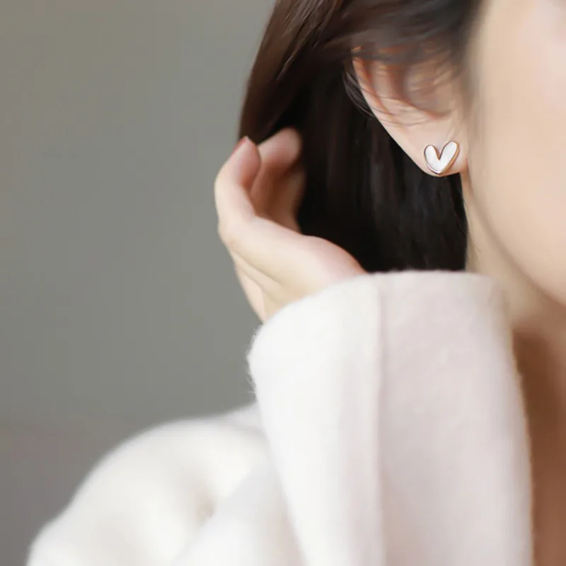 Vershal A4-1098 18K Gold Plated White Oil Dropping Love Earrings Sweet Girl Heart Mosquito Incense Plate Earrings