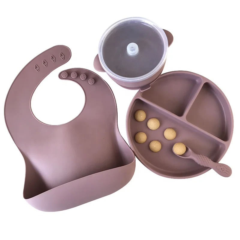 baby eating BPA Free food grade Silicone Baby Divded Food Feeding Suction Plate Bowl And Bib with spoon Set