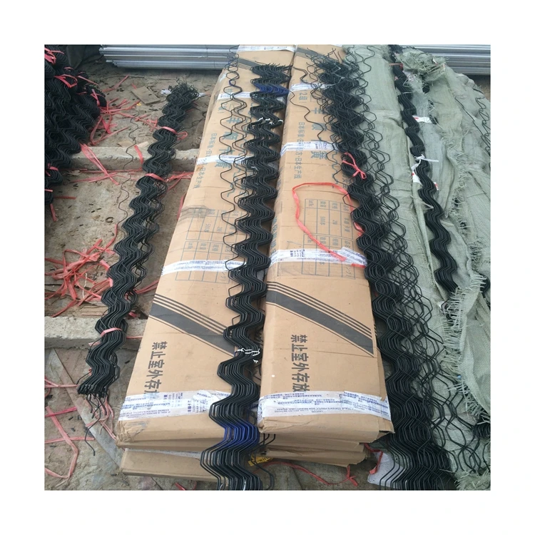 Factory Supply Channel Pliers Pe Hoops Greenhouse Wiggle Wire Film Lock Machine