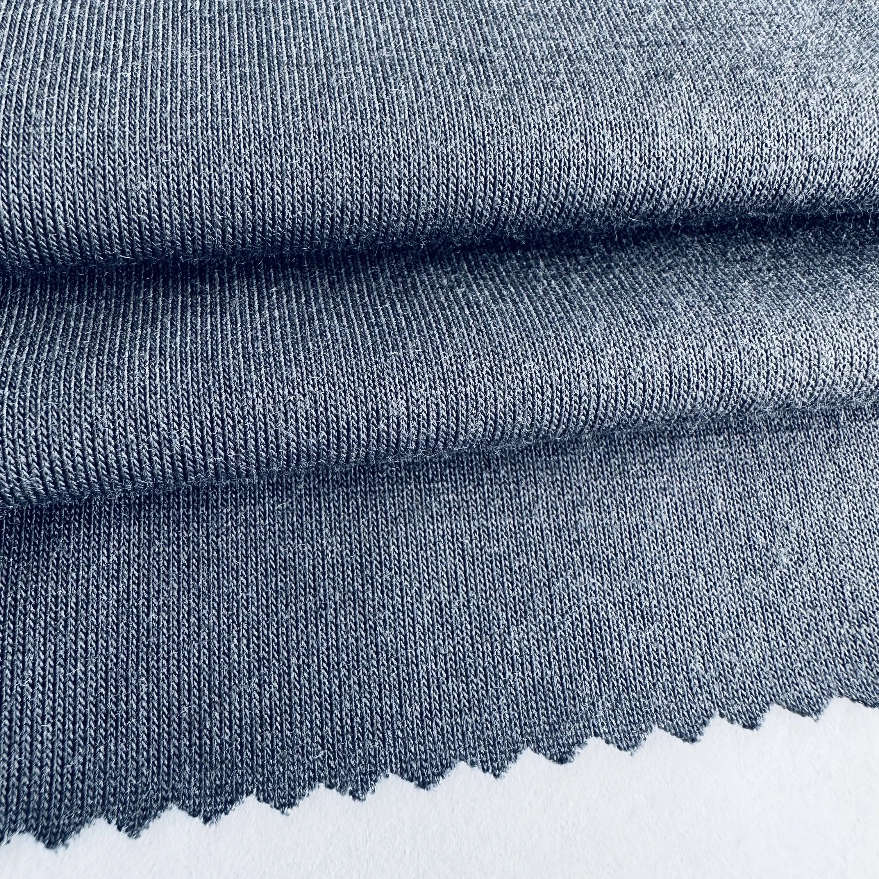 Легкая 62% ткань 170gsm из полиэстера 34% искусственный шелк 4% спандекс трикотажная для футболки и одежды