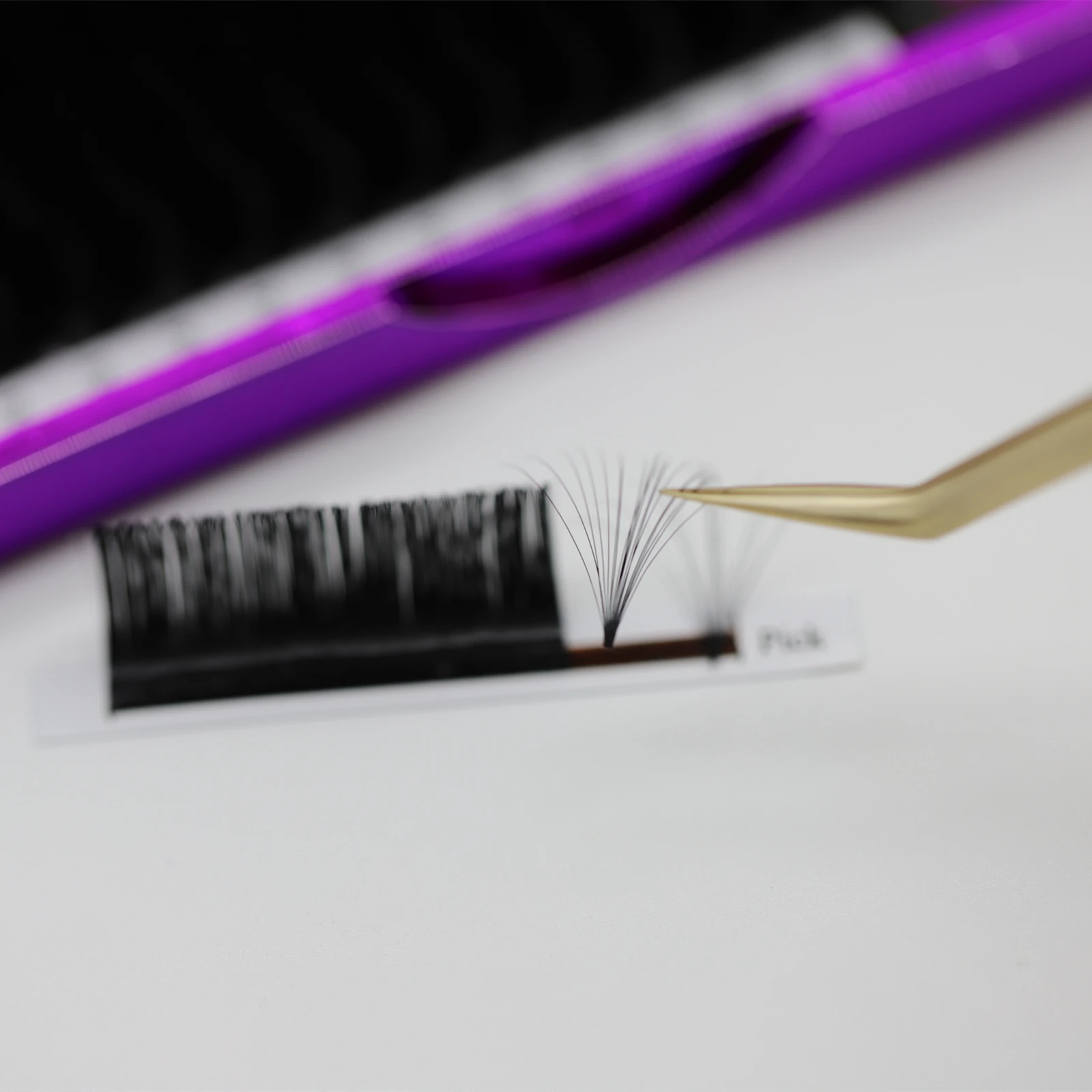 Цветущие ресницы для наращивания индивидуальные классические из искусственной норки принадлежности