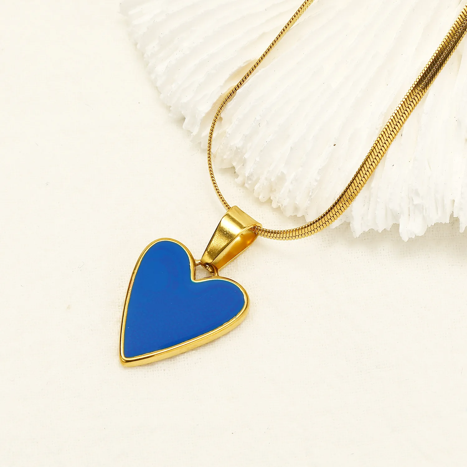 Hot Joker 18K Gold Plated Stainless Steel Snake Chain Necklaces Multi Color Oil Drip Love Heart Pendant Necklaces