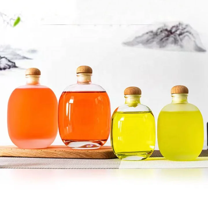 250ml 500ml Clear Liquor Gin Rum Storage Bottle Juice Whiskey Glass Bottle Round Frosted Vodka Gin Spirit Glass Bottle With Cork