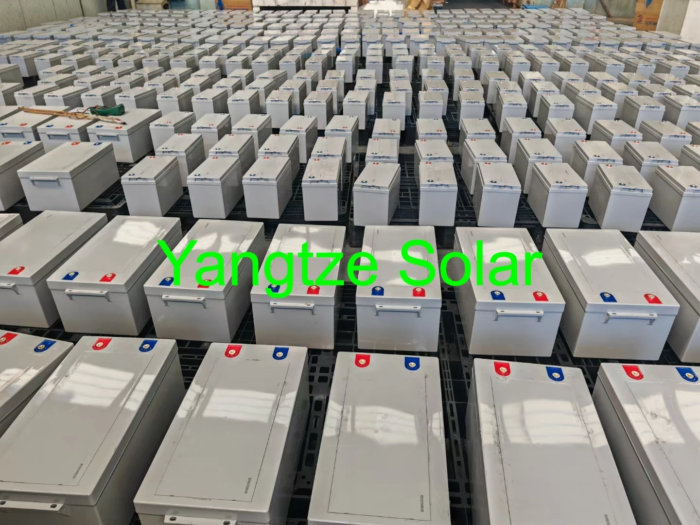 50 kw 50kva  hybrid off grid with LiFePO4 Lithium battery or lead acid Gel battery industrial solar energy system