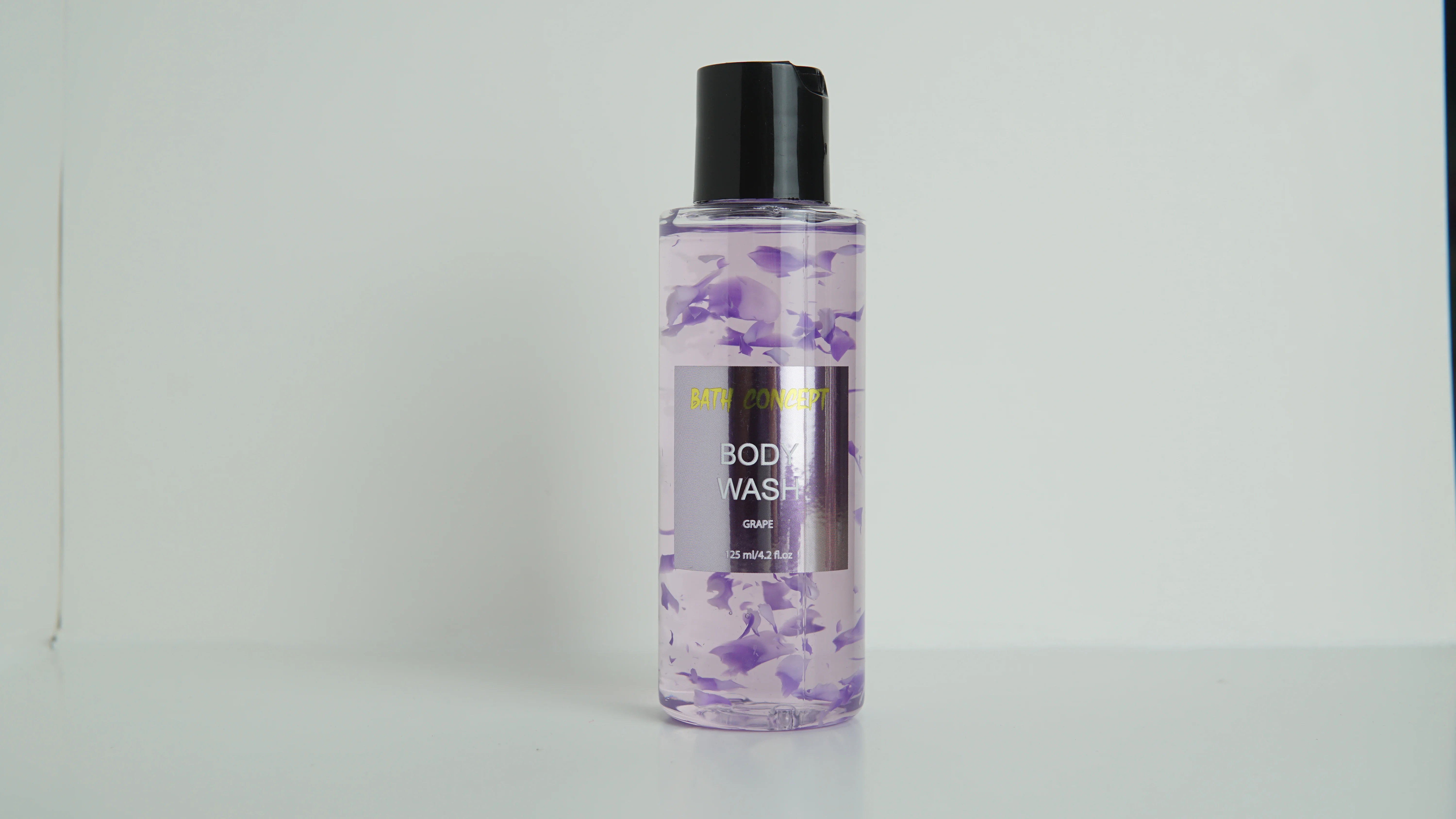Private label custom rose whitening shower gel body wash with petals
