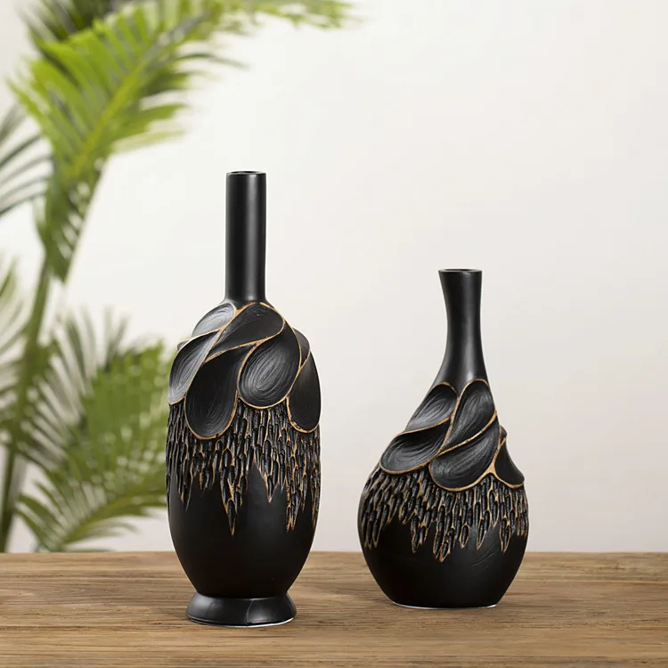 Retro Classic Showroom Furnishings Gold Rim Design Black Resin Creative Vase for Rose
