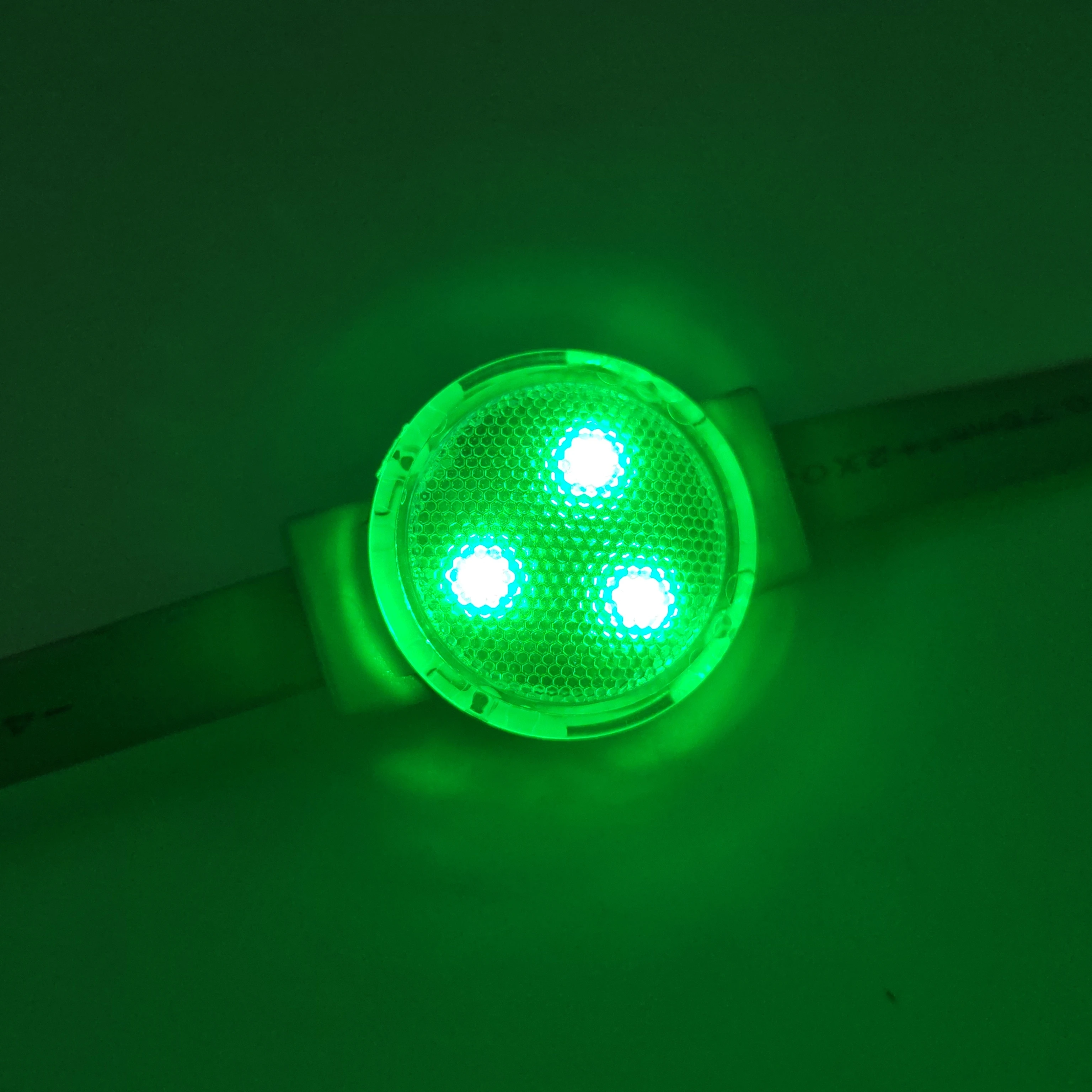 Germany imported flame-retardant PC, which has excellent UV resistance and does not change color for ten years.