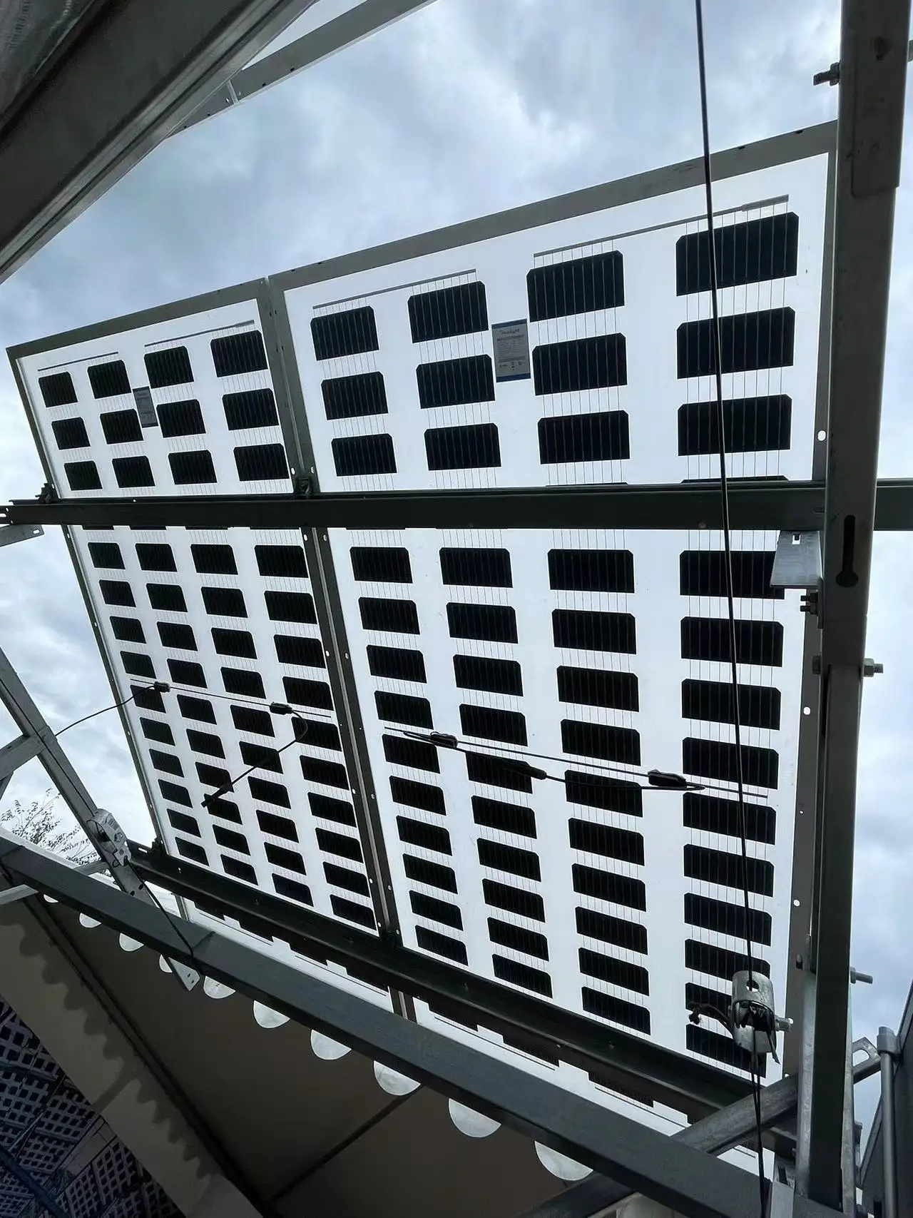 Солнечный Bipv зеленый строительный материал легко чистить двойные стеклянные бифациальные модули