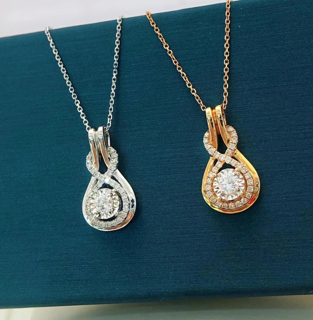 
Fashionable plating 14 k / 18 k gold crystal diamond hollow necklace with moissanite diamond 