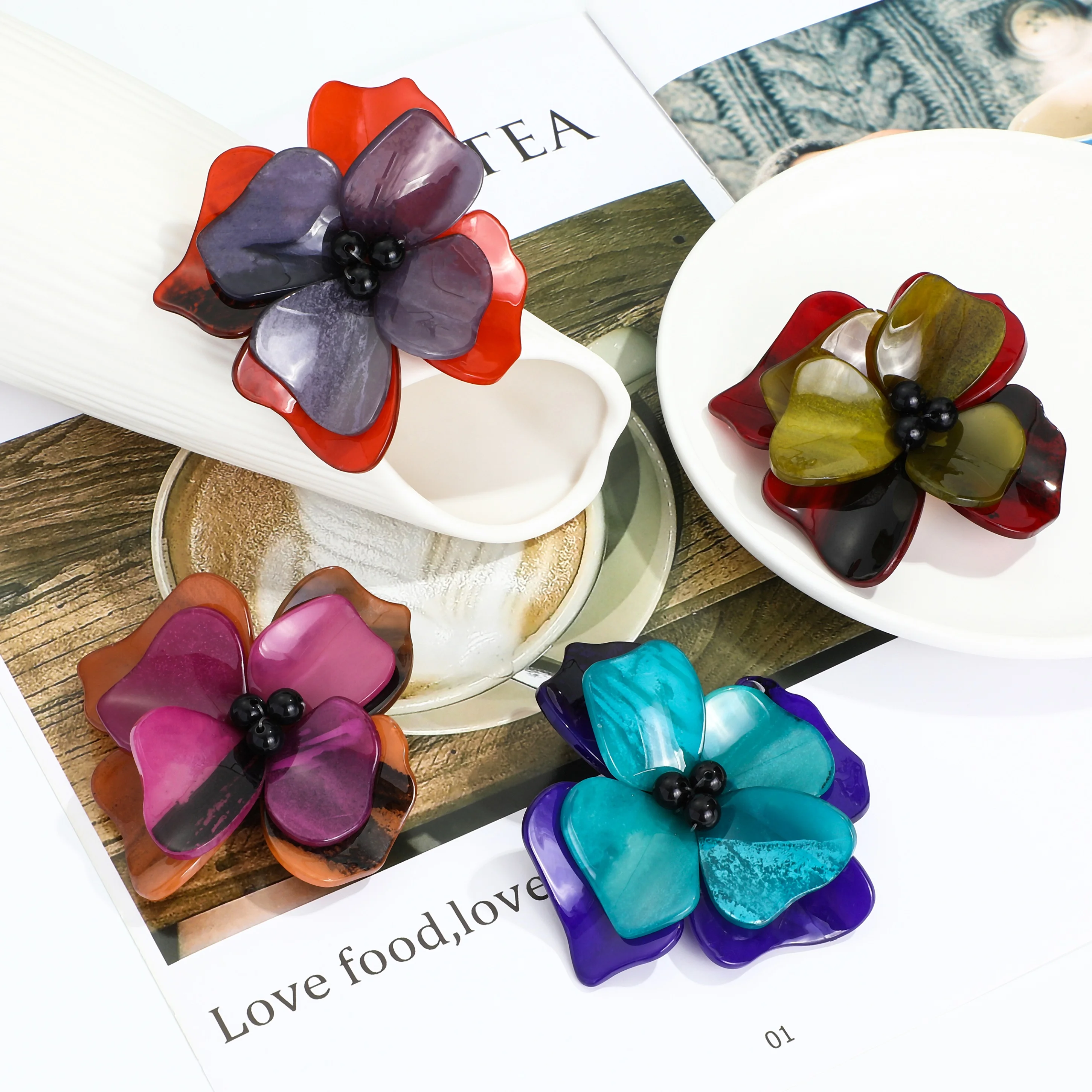 Wholesale Fashion Crystal Vintage Brooch Pin Enamel Dragonfly Butterfly Peacock Frog Owl Animal Brooches For Women Cute Jewelry