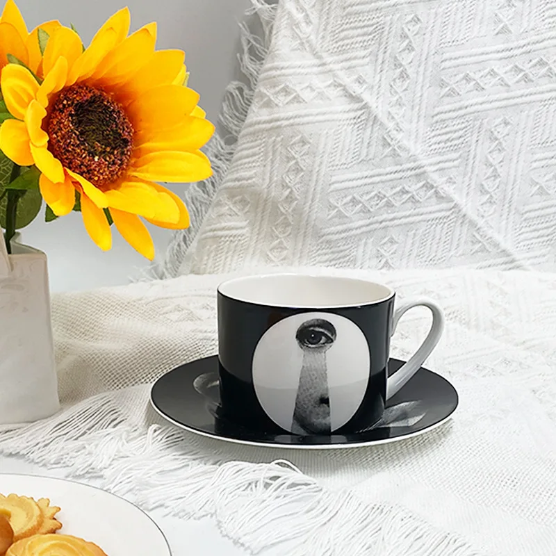 Funase Owl Cup and Saucer crocodile Pattern Gift Coffee Cup ceramics mugs