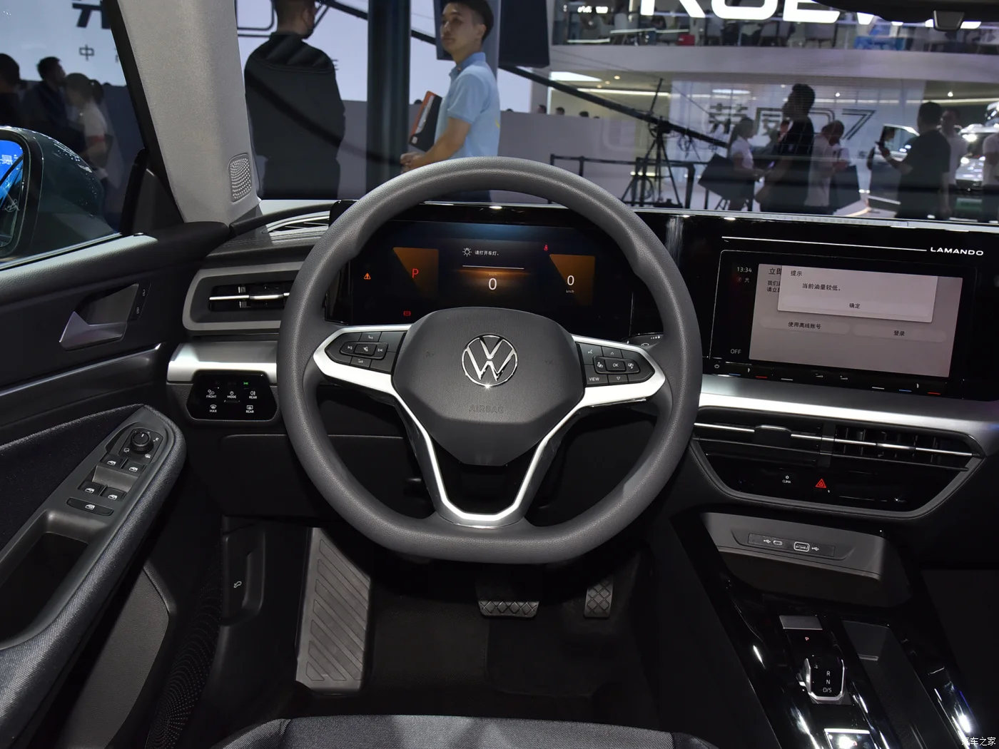2024 volkswagen lamando L 200TSI DSG модная версия хэтчбека